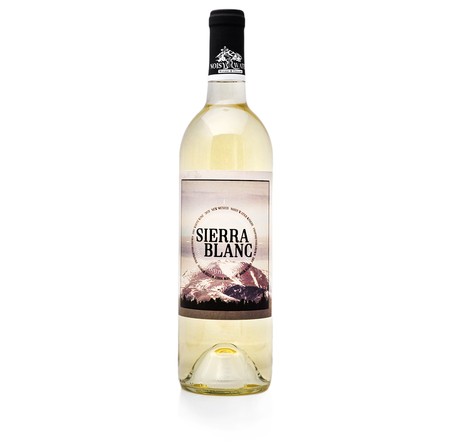 2022 Sierra Blanc